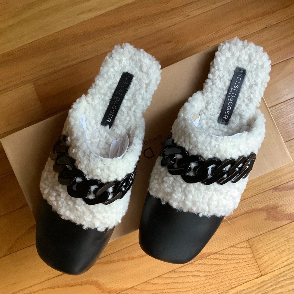Kelsi Dagger Chunky Chain Faux Shearling Leather Slip-On Mule  Black SZ 9.5 - Picture 2 of 14